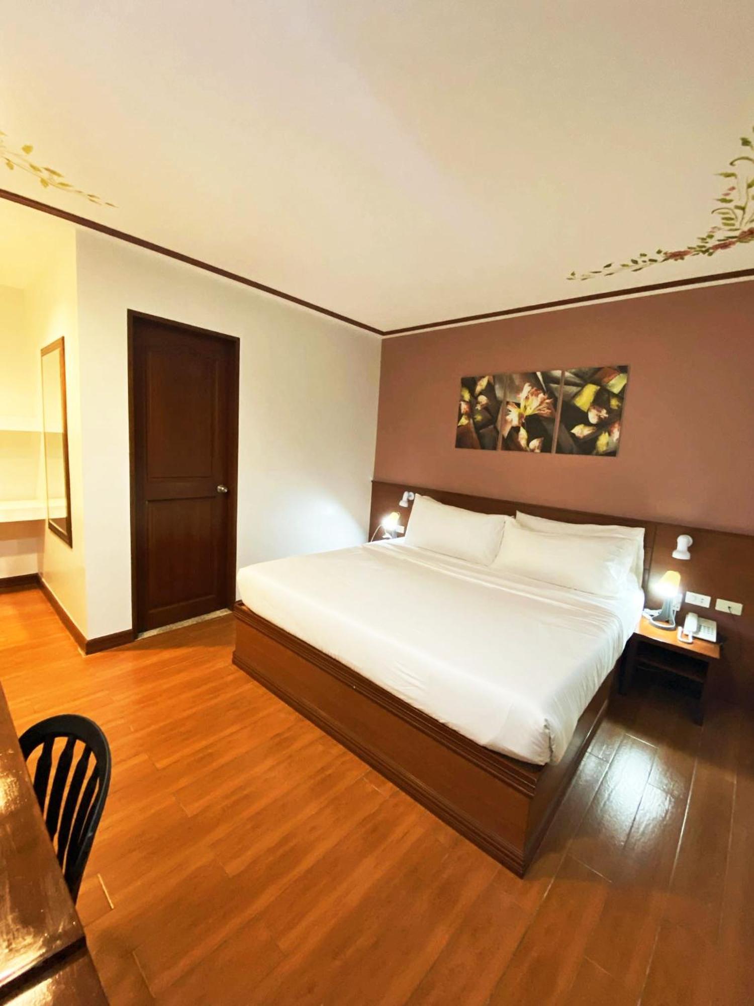 LaVie Hotel Vigan Buitenkant foto